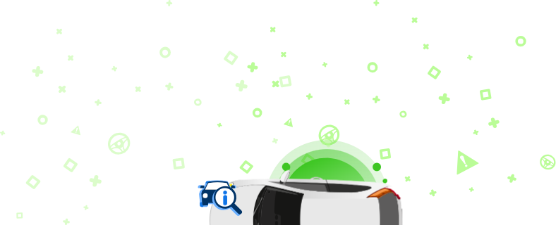 Automobilio su padidinamuoju stiklu iliustracija su informacine piktograma žaliame fone su dekoratyvinėmis formomis.